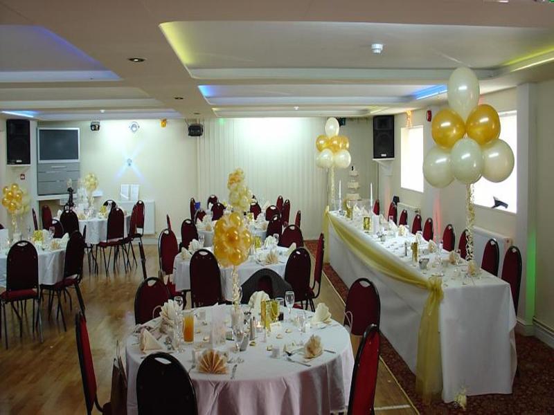 יאוביל Halfway House Inn Country Lodge מראה חיצוני תמונה