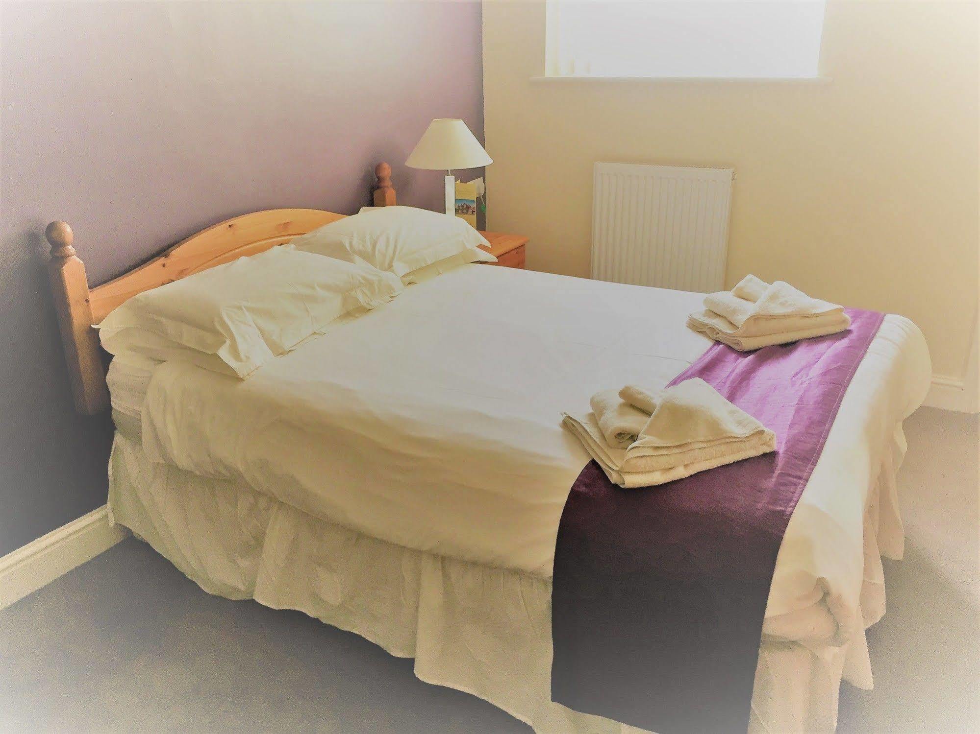 יאוביל Halfway House Inn Country Lodge מראה חיצוני תמונה